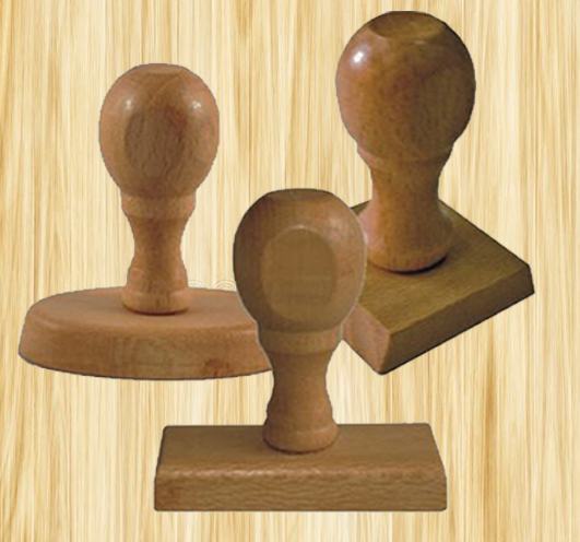 Los sellos base de madera, tradicionales, que le ofrece Losada sellos de caucho son de excelente calidad y de un grabado perfecto.